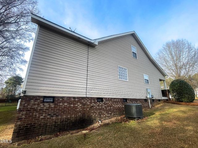 282 Braddock Drive, Lillington, NC 27546