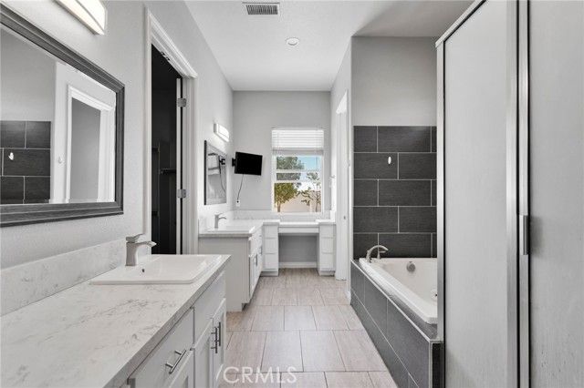 8522 H Avenue, Hesperia, CA 92345