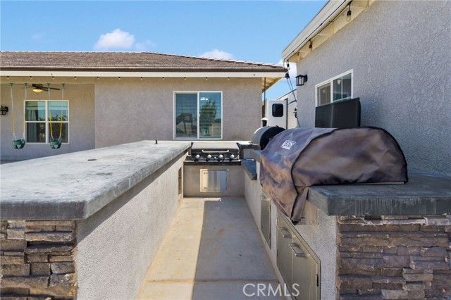 8522 H Avenue, Hesperia, CA 92345