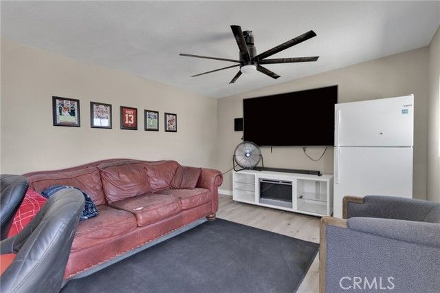 8522 H Avenue, Hesperia, CA 92345