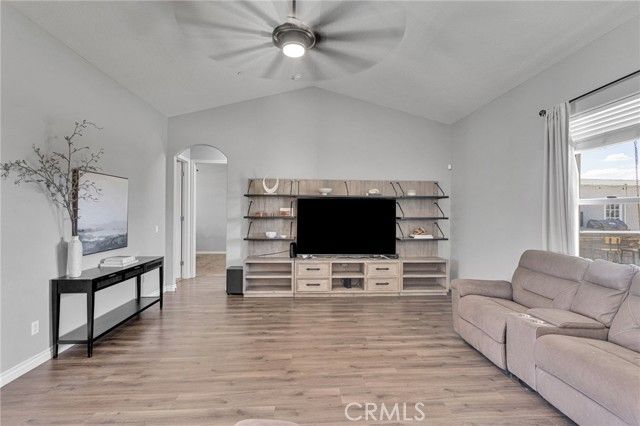 8522 H Avenue, Hesperia, CA 92345