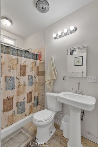 8522 H Avenue, Hesperia, CA 92345