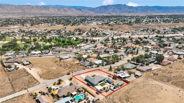 8522 H Avenue, Hesperia, CA 92345