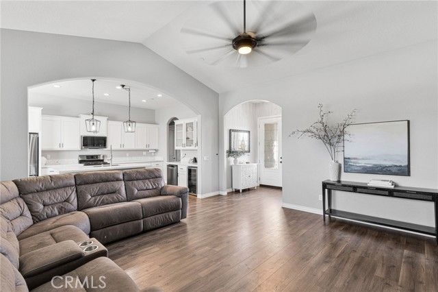 8522 H Avenue, Hesperia, CA 92345