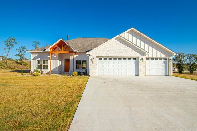 1165 Duke Drive, Bauxite, AR 72011