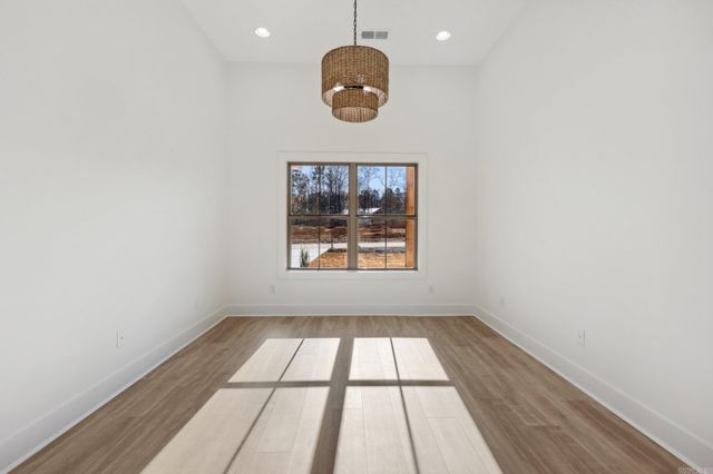 1165 Duke Drive, Bauxite, AR 72011