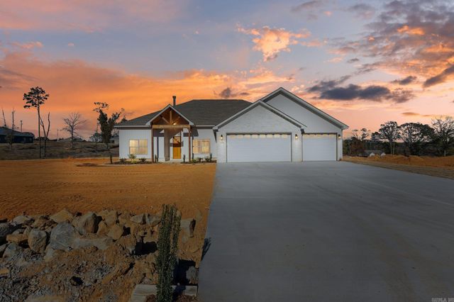 1165 Duke Drive, Bauxite, AR 72011