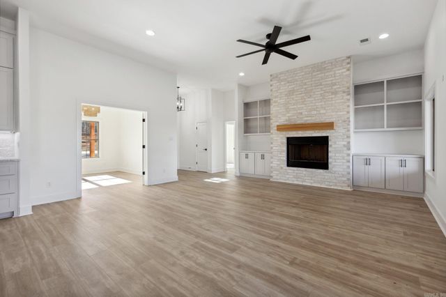 1165 Duke Drive, Bauxite, AR 72011