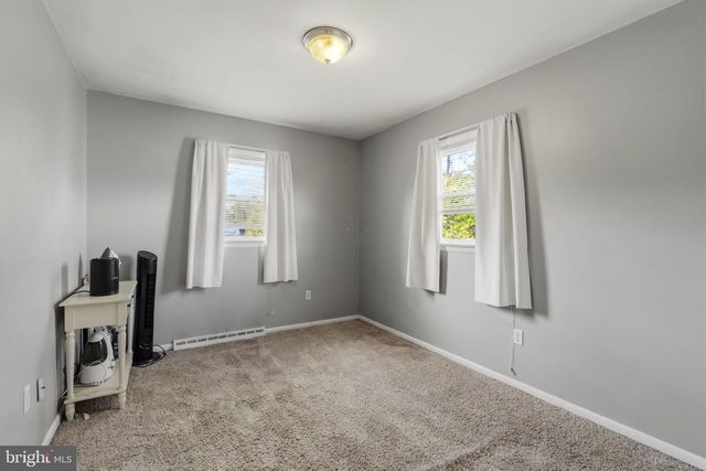 507 CLERMONT DR, Harrisburg, PA 17112