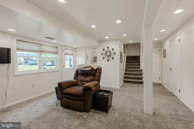 507 CLERMONT DR, Harrisburg, PA 17112