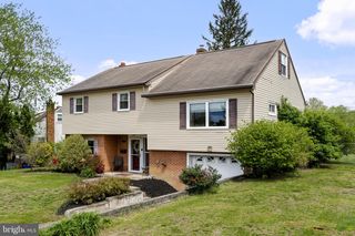 507 CLERMONT DR, Harrisburg, PA 17112