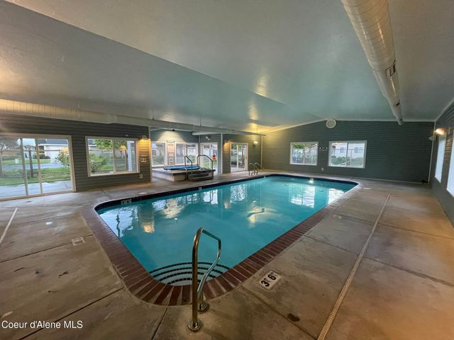 3696 N Torrey Pine LN, Coeur D'alene, ID 83815