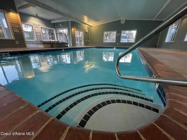 3696 N Torrey Pine LN, Coeur D'alene, ID 83815