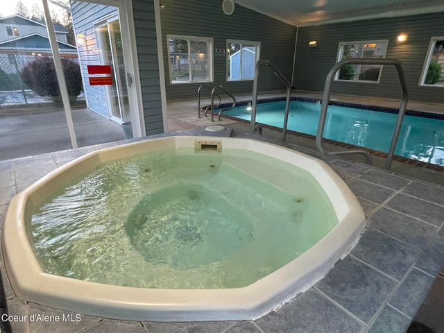 3696 N Torrey Pine LN, Coeur D'alene, ID 83815