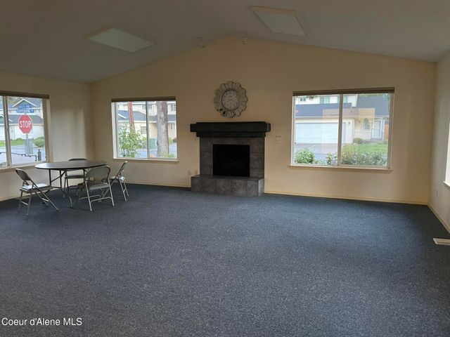 3696 N Torrey Pine LN, Coeur D'alene, ID 83815