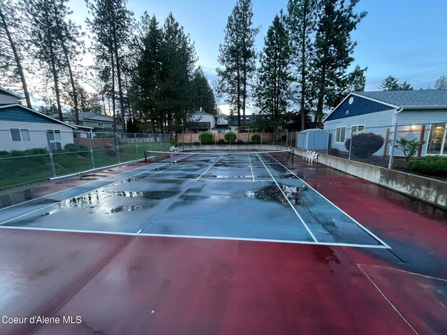 3696 N Torrey Pine LN, Coeur D'alene, ID 83815