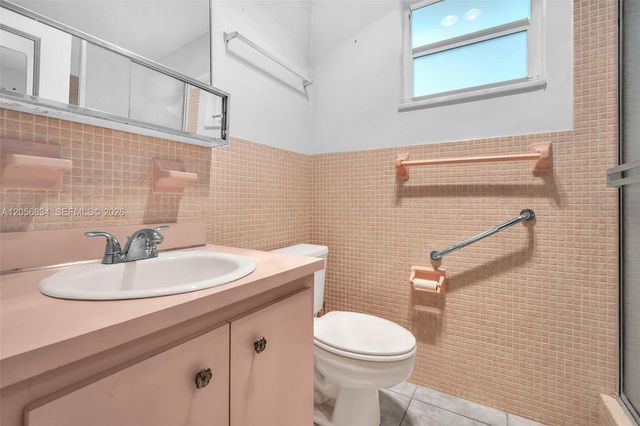 4770 SW 70th Terrace, Davie, FL 33314