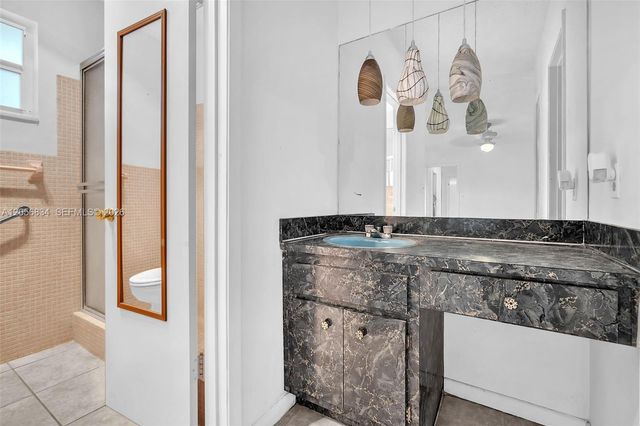 4770 SW 70th Terrace, Davie, FL 33314