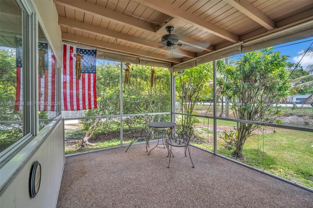 4770 SW 70th Terrace, Davie, FL 33314