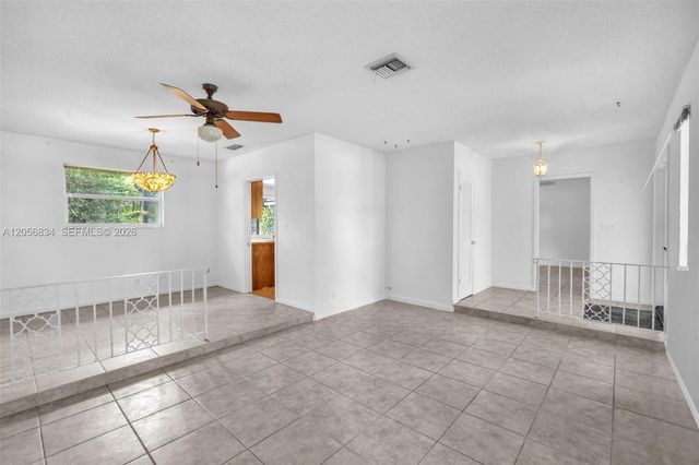 4770 SW 70th Terrace, Davie, FL 33314