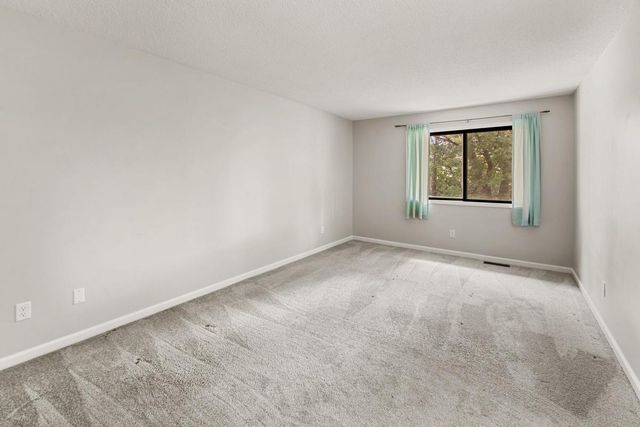 5942 Fernwood Street, Shoreview, MN 55126