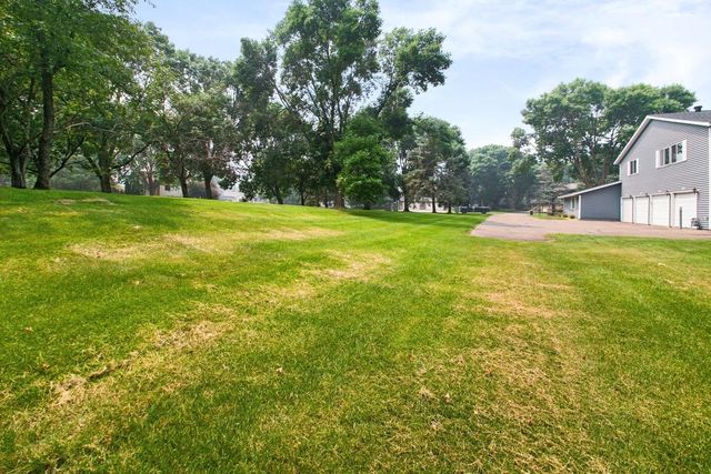 5942 Fernwood Street, Shoreview, MN 55126