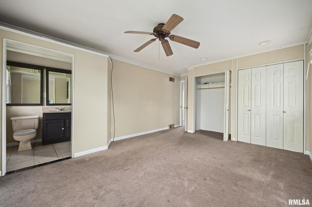 200 CAMPANILE Drive, East Peoria, IL 61611