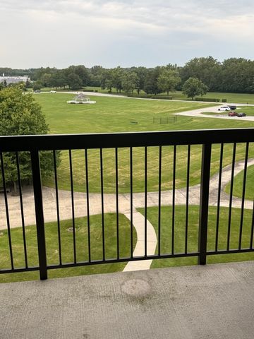 400 Park Avenue 618, Calumet City, IL 60409