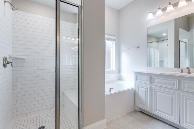 3323 Royal Ridge Drive, Rockwall, TX 75087