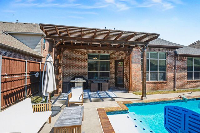 3323 Royal Ridge Drive, Rockwall, TX 75087