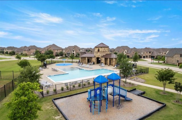 3323 Royal Ridge Drive, Rockwall, TX 75087