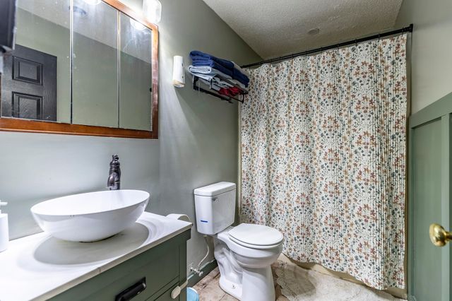 202 S Jefferson Street, Hamlet, IN 46532