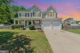 2 GARNER DR, Fredericksburg, VA 22405