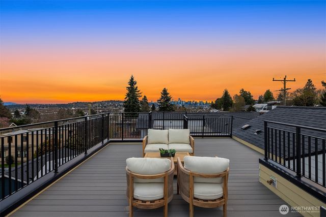 4406 1st Avenue NE, Seattle, WA 98105