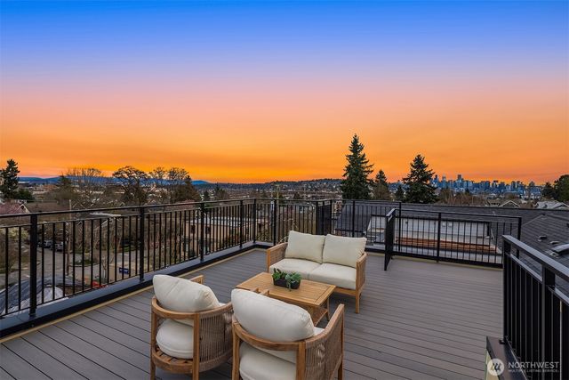 4406 1st Avenue NE, Seattle, WA 98105