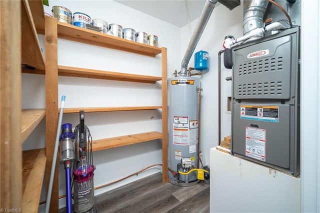 12 Brownstone Lane, Greensboro, NC 27410