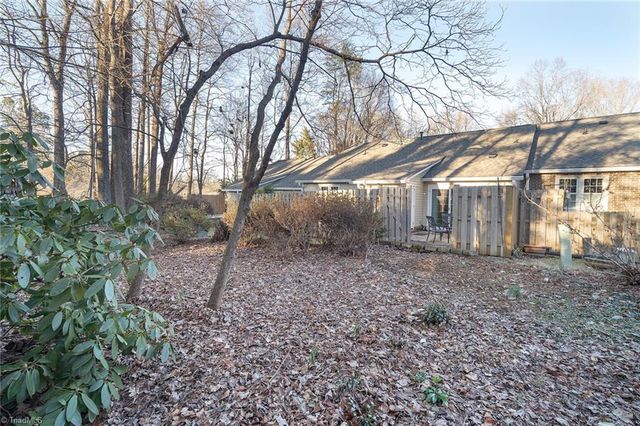 12 Brownstone Lane, Greensboro, NC 27410