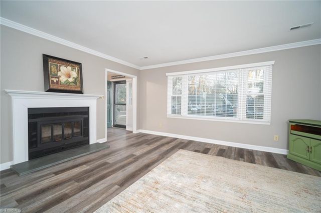 12 Brownstone Lane, Greensboro, NC 27410