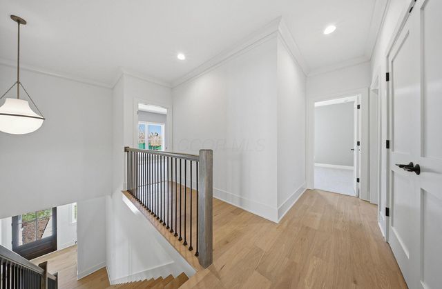 7871 Sparrow Run Drive, Plain City, OH 43064