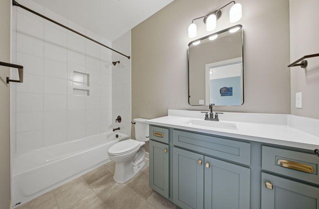 7871 Sparrow Run Drive, Plain City, OH 43064