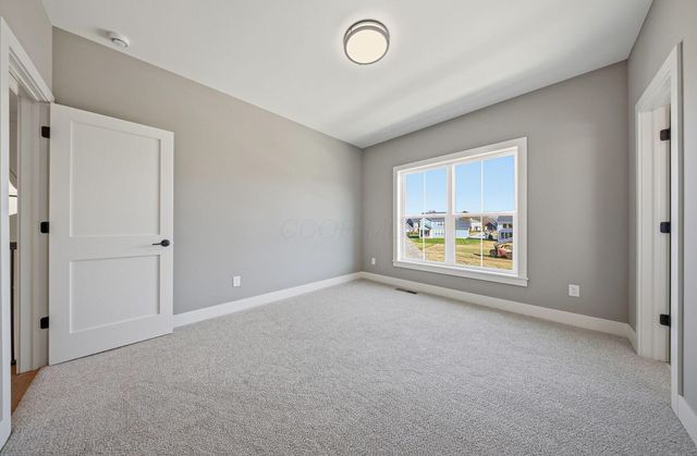 7871 Sparrow Run Drive, Plain City, OH 43064