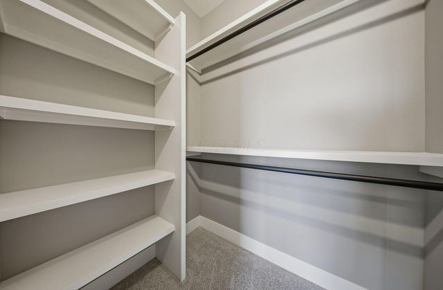 7871 Sparrow Run Drive, Plain City, OH 43064