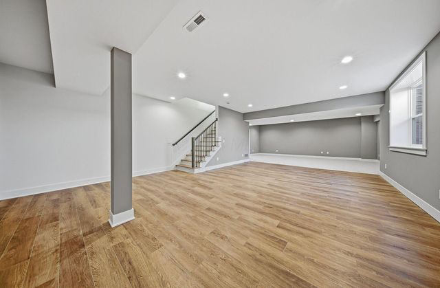 7871 Sparrow Run Drive, Plain City, OH 43064