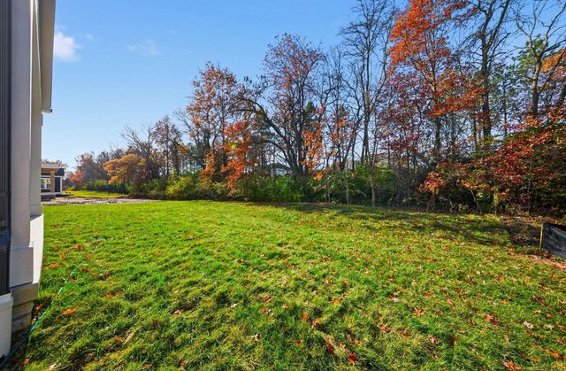 7871 Sparrow Run Drive, Plain City, OH 43064