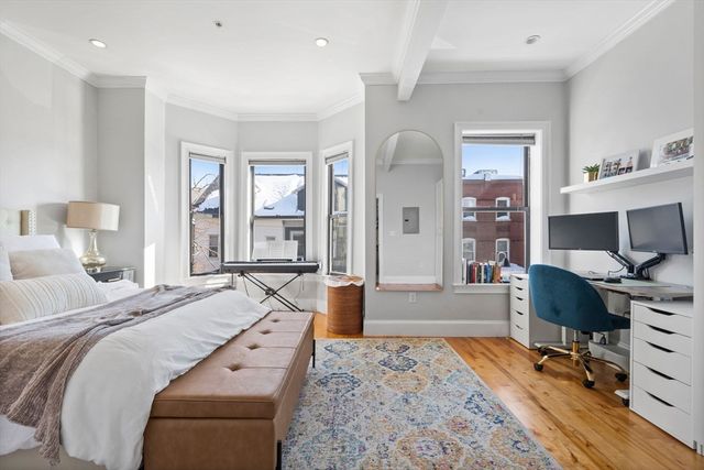 109 N St 3, Boston, MA 02127