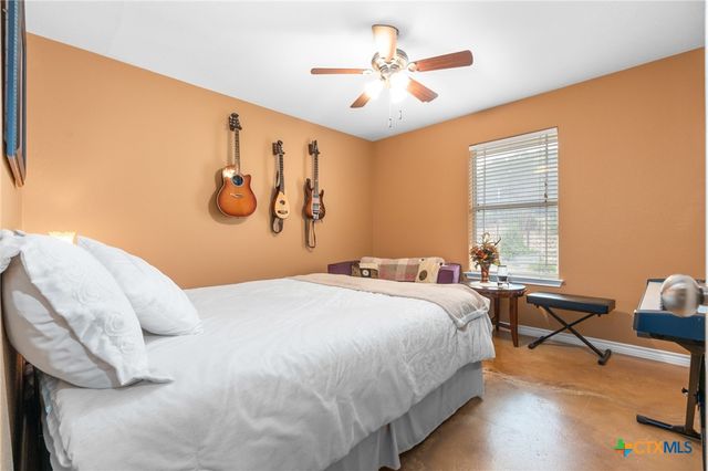 1435 County Road 220, Killeen, TX 76549