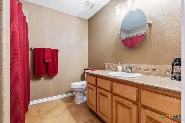 1435 County Road 220, Killeen, TX 76549