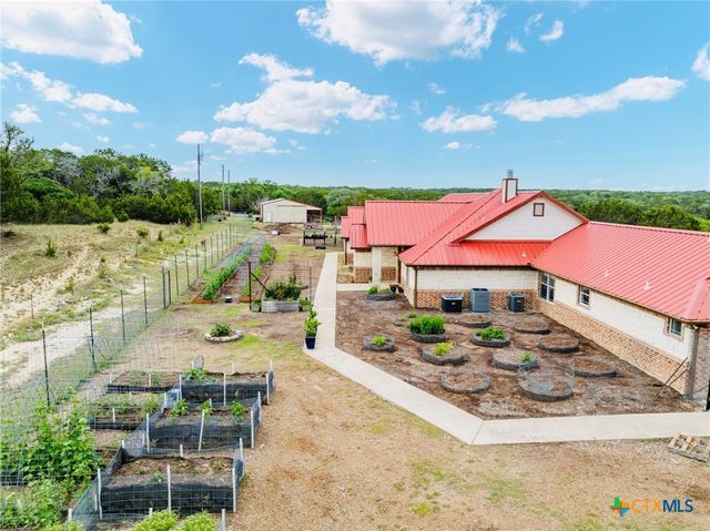 1435 County Road 220, Killeen, TX 76549