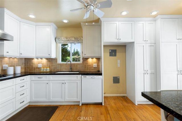 10527 Colebrook Street, Shadow Hills, CA 91040