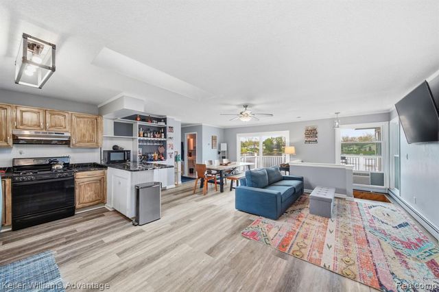 13980 Grandpoint Circle, Cement City, MI 49233